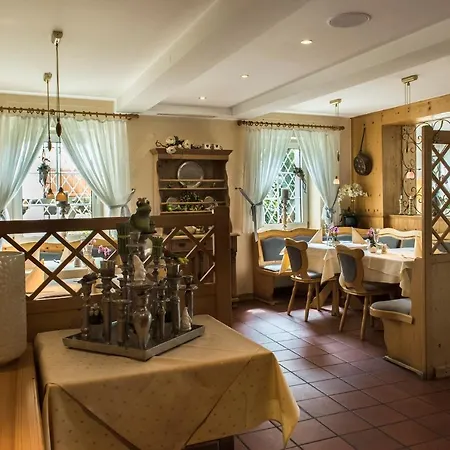 Restaurant Zum Schiffchen Hotel 3*